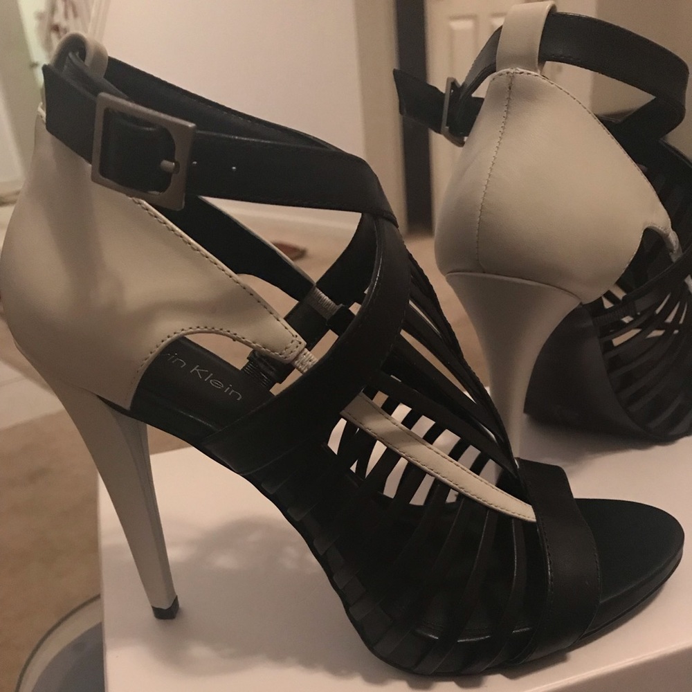 Calvin Klein summer heel, brand new never worn